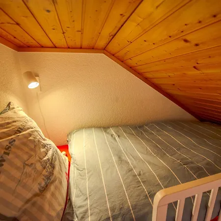 Famille Au Pied Des Pistes Apartamento *