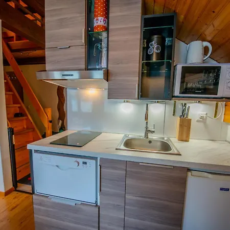 Famille Au Pied Des Pistes * La Lécherette