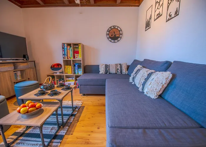 Famille Au Pied Des Pistes * La Lécherette